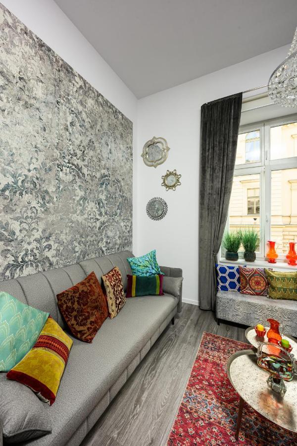 Native Apartments Studencka 25 Krakow Luaran gambar