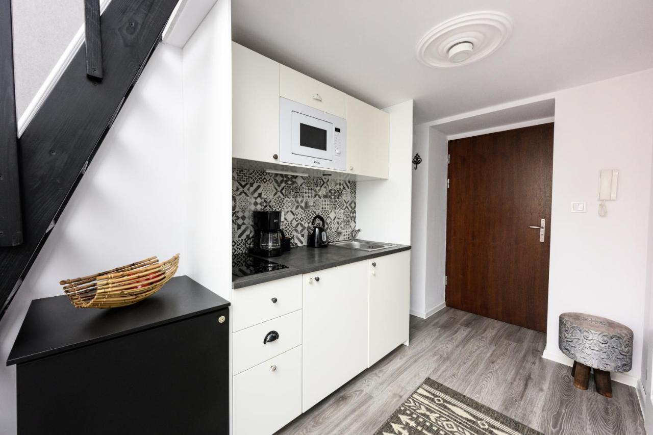 Native Apartments Studencka 25 Krakow Luaran gambar